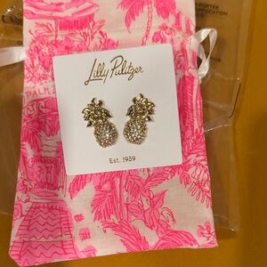 NWT Lilly Pulitzer Gold and Silver Pineapple Earrings